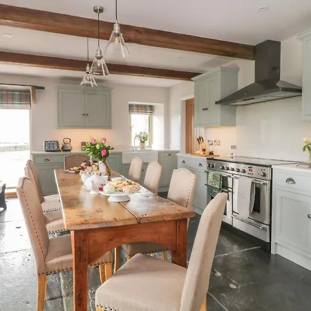 Crane Field Laithe Holiday home Airton